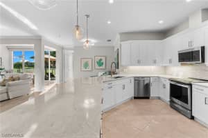 1540 Clermont Drive, Naples, FL 34109 - MLS#226007066