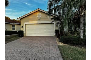 10547 Carolina Willow Drive, Fort Myers, FL 33913 - MLS#226007092