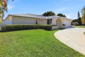 4490 19th Ave Sw, Naples