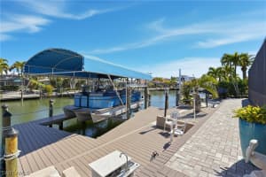 17 Palmview Boulevard, Fort Myers Beach, FL 33931 - MLS#226007124