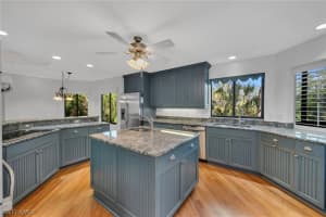 27008 Oakwood Lake Drive, Bonita Springs, FL 34134 - MLS#226007145