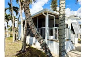 442 Cheetah Drive, Naples, FL 34114 - MLS#226007201