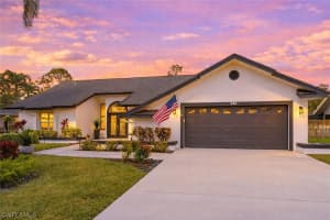 261 Kirtland Dr, Naples