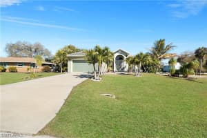 9877 Delaware Street, Bonita Springs, FL 34135 - MLS#226007228