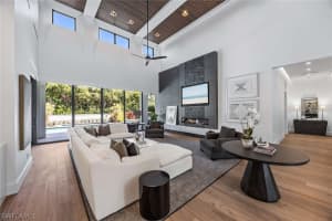 1300 Nautilus Road, Naples, FL 34102 - MLS#226007234