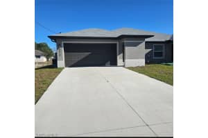 4518 26th Street, Lehigh Acres, FL 33973 - MLS#226007252