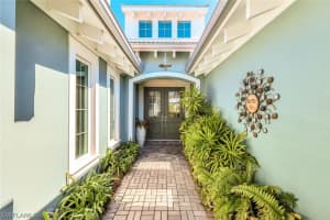 6320 Lyford Isle Drive, Naples, FL 34113 - MLS#226007254