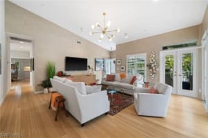 361 2nd Street, Naples, FL 34102 - MLS#226007292