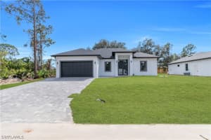 3011 14th Street, Lehigh Acres, FL 33971 - MLS#226007306