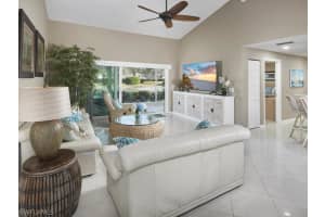 570 Windsor Square, Naples, FL 34104 - MLS#226007328