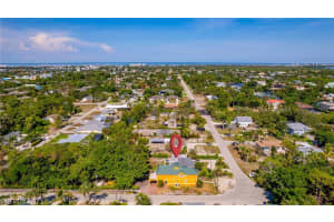 4011 Tarpon Avenue, Bonita Springs, FL 34134 - MLS#226007380