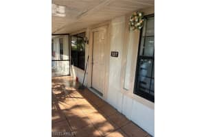 5217 Treetops Drive, Naples, FL 34113 - MLS#226007390