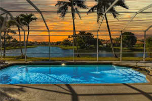 11283 LONGSHORE Way, Naples, FL 34119 - MLS#226007411