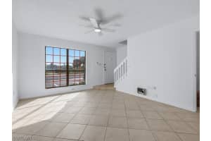 48 Via Marco B5, Marco Island, FL 34145 - MLS#226007413