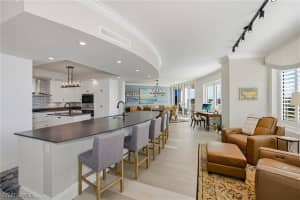 13665 Vanderbilt Drive, Naples, FL 34110 - MLS#226007458