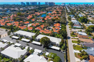 821 Gulf Pavilion Drive, Naples, FL 34108 - MLS#226007475