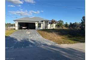 717 Fleming Avenue, Lehigh Acres, FL 33974 - MLS#226007488