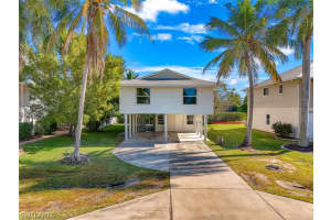 1284 Rainbow Ct, Naples 1284 Rainbow Ct, Naples