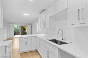 1300 Gulf Shore Boulevard, Naples, FL 34102 - MLS#226007499