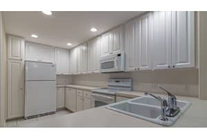 28576 Alessandria Circle, Bonita Springs, FL 34135 - MLS#226007509