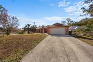 341 Everglades Boulevard, Naples, FL 34117 - MLS#226007540