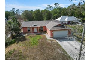 341 Everglades Boulevard, Naples, FL 34117 - MLS#226007540