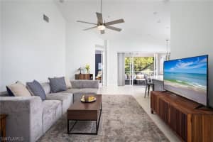 3042 Driftwood Way, Naples, FL 34109 - MLS#226007559