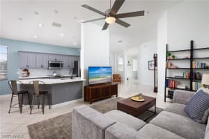 3042 Driftwood Way, Naples, FL 34109 - MLS#226007559