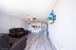 1701 Framingham Court, Fort Myers, FL 33907 - MLS#226007585