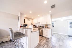 1701 Framingham Court, Fort Myers, FL 33907 - MLS#226007585