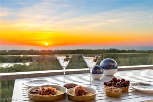 6897 Grenadier Boulevard, Naples, FL 34108 - MLS#226007587