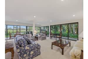 106 CLUBHOUSE Drive, Naples, FL 34105 - MLS#226007612