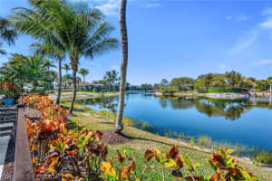 1705 Venezia Way, Naples, FL 34105 - MLS#226007624