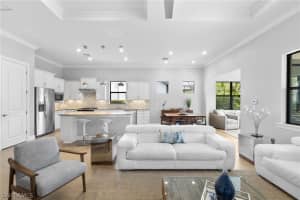 9410 Whooping Crane Way, Naples, FL 34120 - MLS#226007637