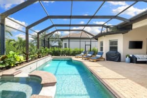 7831 Valencia Ct, Naples