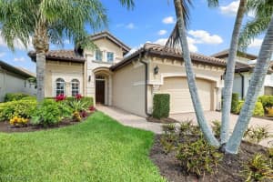 7831 Valencia Court, Naples, FL 34113 - MLS#226007666