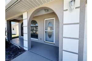 630 105th Avenue, Naples, FL 34108 - MLS#226007687