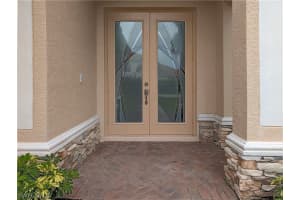 5758 Lago Villaggio Way, Naples, FL 34104 - MLS#226007690