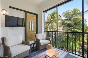 975 Sandpiper St A202, Naples