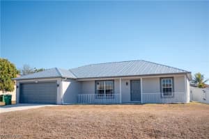 322 26TH Terrace, Cape Coral, FL 33909 - MLS#226007740