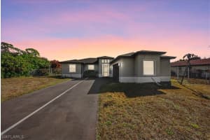 906 Sunniland Boulevard, Lehigh Acres, FL 33971 - MLS#226007758