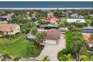 27098 Harbor Drive, Bonita Springs, FL 34135 - MLS#226007831