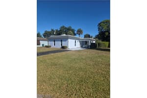 1 Knights Bridge Road, Naples, FL 34112 - MLS#226007864