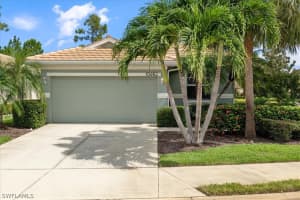 10662 Camarelle Cir, Fort Myers
