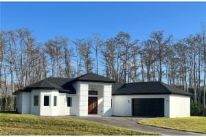 3331 16th Ave Ne, Naples