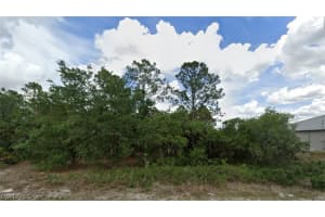 502 Wells Avenue, Lehigh Acres, FL 33972 - MLS#226007890