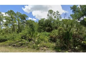 718 Louis Avenue, Lehigh Acres, FL 33972 - MLS#226007903