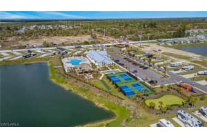 327 Sovereign Street, Punta Gorda, FL 33982 - MLS#226007906