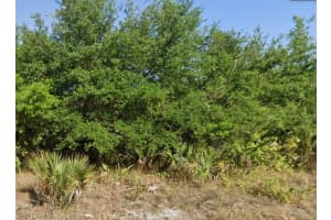 616 Clayton Avenue, Lehigh Acres, FL 33972 - MLS#226007919