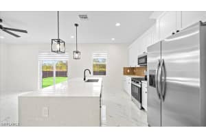 2200 Clermont Street, Port Charlotte, FL 33952 - MLS#226007922